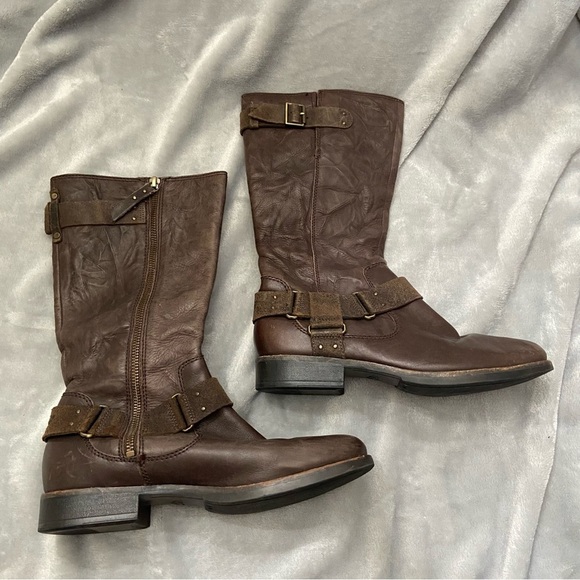 UGG Damien Rylie Collection Leather Buckle Moto Boots Size 8.5 - Picture 3 of 6